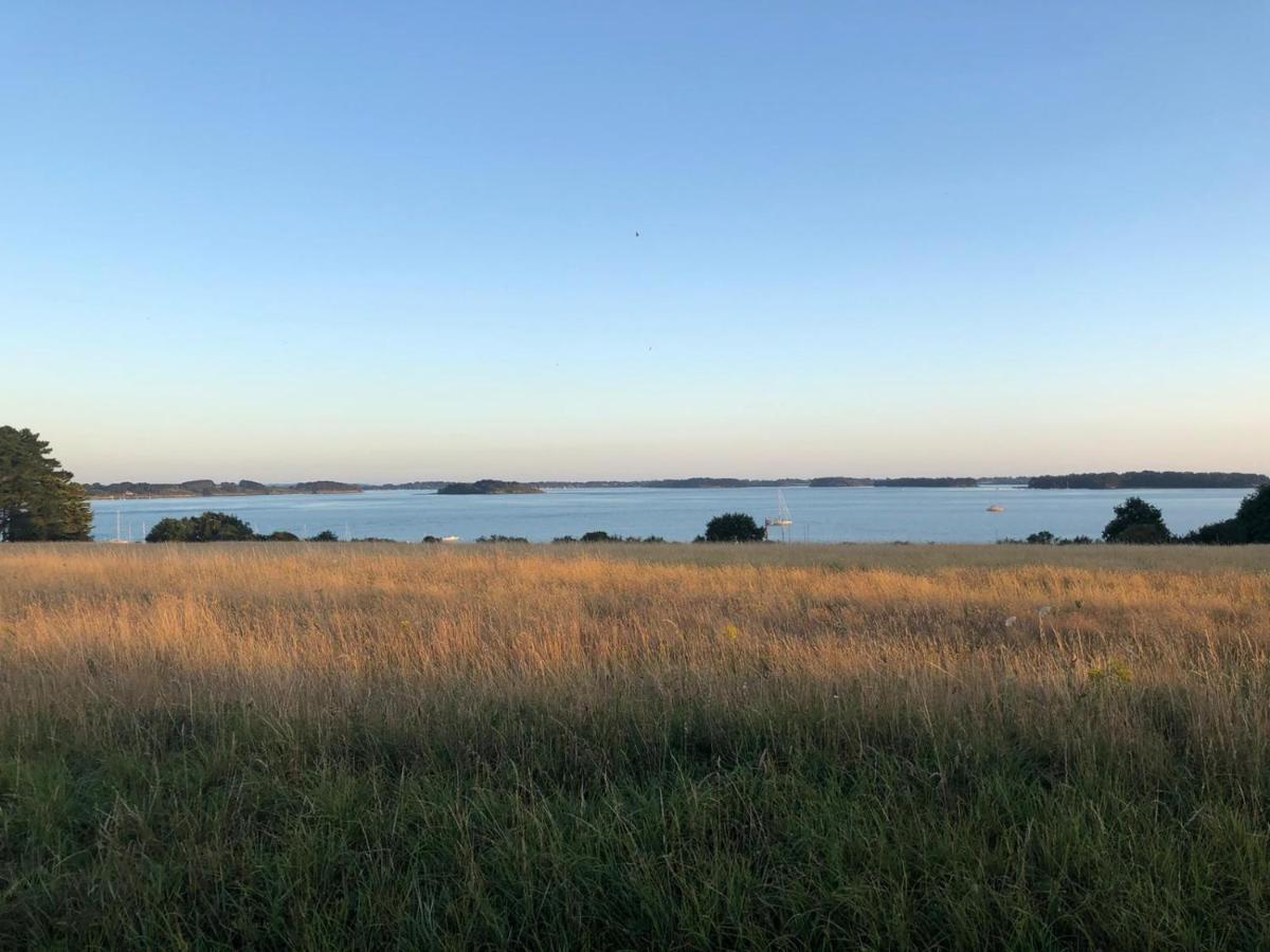 Maison Vue Mer Dans Le Golfe Du Morbihan Баден Екстериор снимка